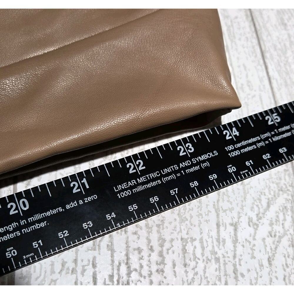 NWT Women's Size 3X Ophelia Roe Faux Leather Tan Pants Mid-Rise Tapered Leg 24" - Picture 9 of 10
